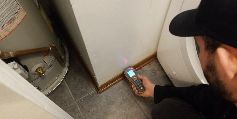 what to do when water heater leaks