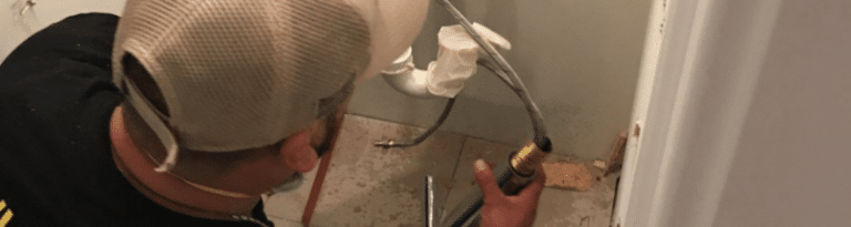 how to fix leaking pipe