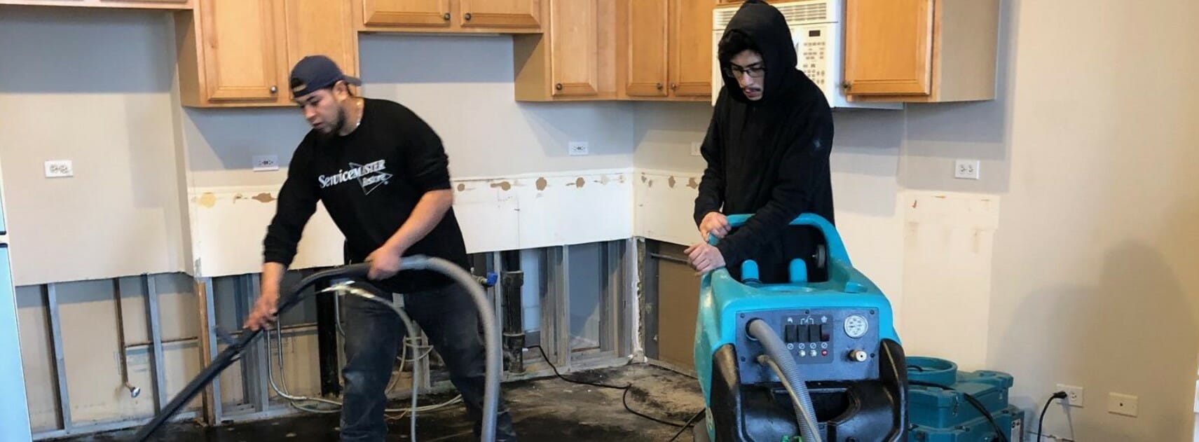 Top 3 Best Chicago Water Damage Restoration Services [2024]