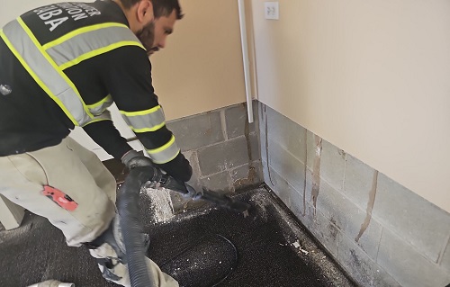 water extraction and cleaning