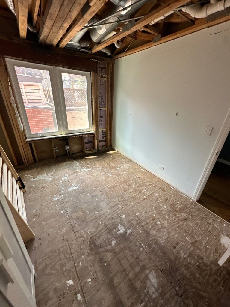 linkoln park apartment drying after water damage